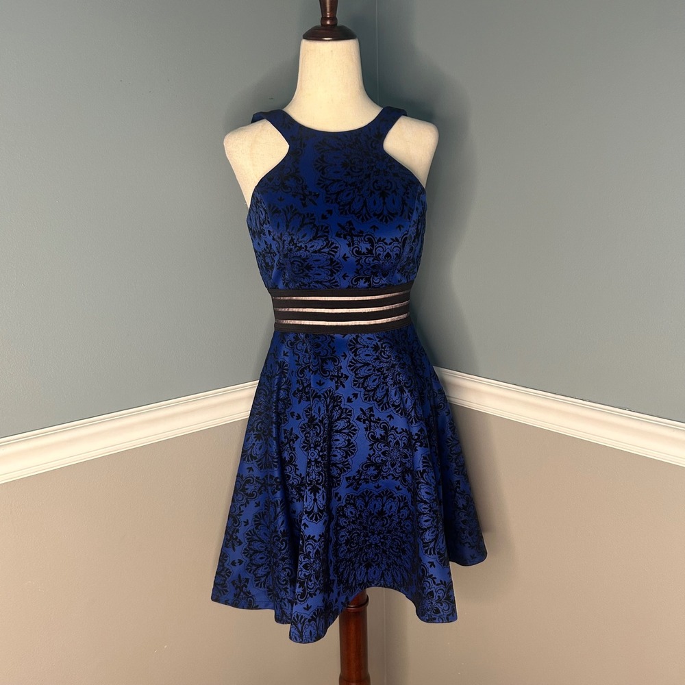 City Studio Party Dress Fit‎ and Flare Sleeveless Blue Black Size 1